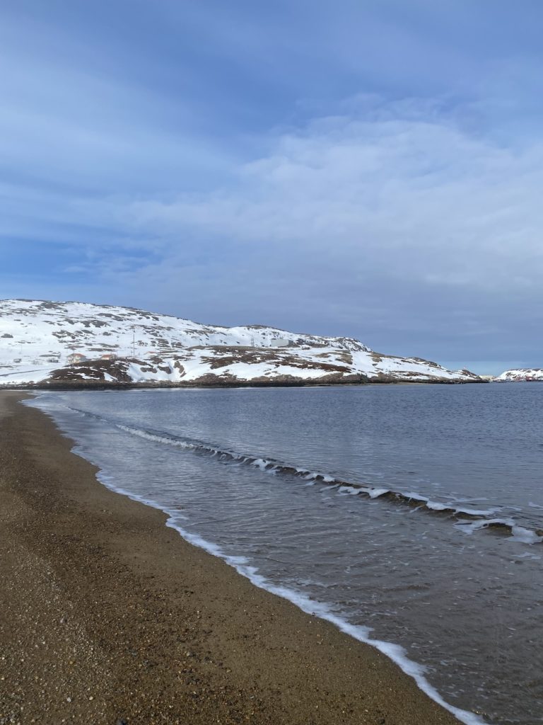 Snow-covered hills along the Teriberka shore